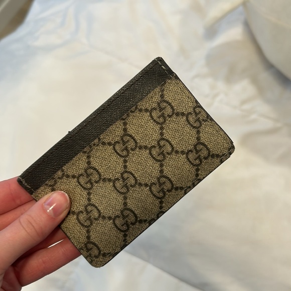 Cardholder - Picture 6 of 7